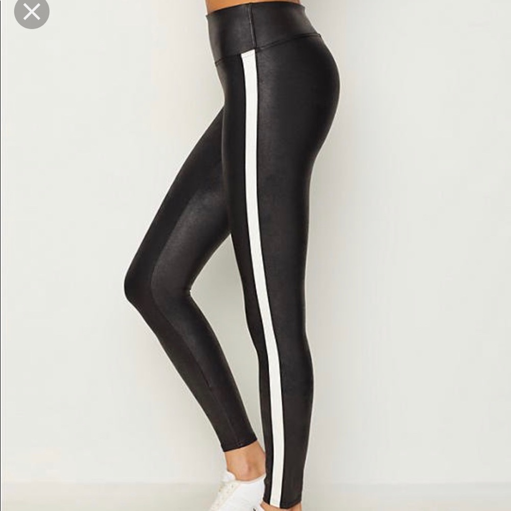 Spanx faux leather legging